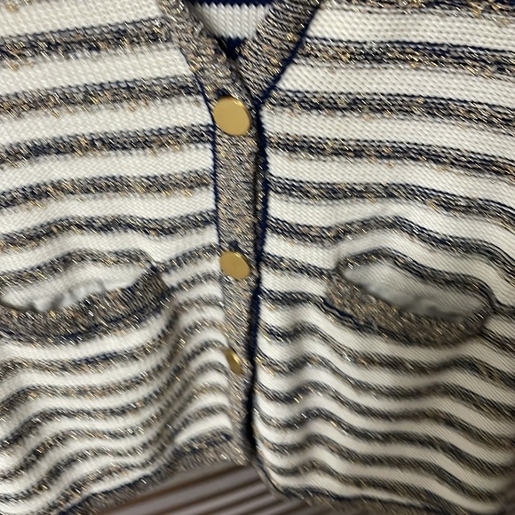 Stunning size small Banana Republic gold button cardigan with metallic thread - Picture 6 of 8